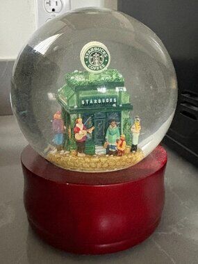 Starbucks Pike Place First Store Snow Globe Music Box 1999